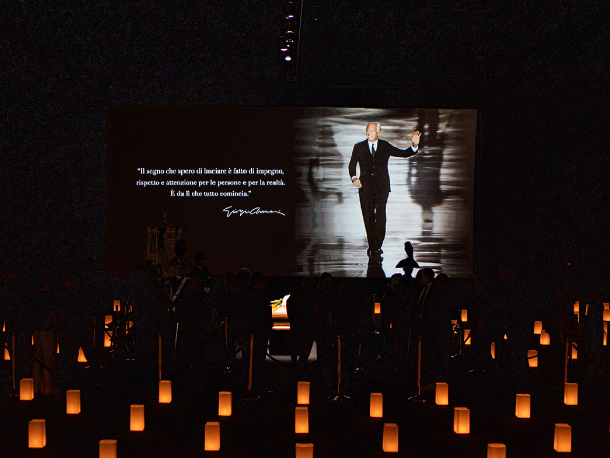 Τζόρτζιο Αρμάνι: Πού θα γίνει η κηδεία του θρυλικού σχεδιαστή μόδας