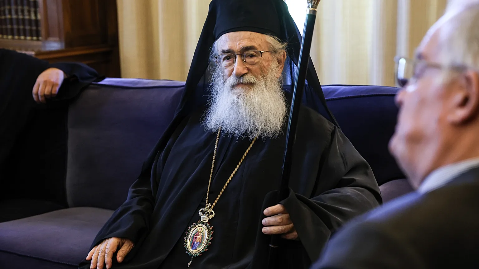 Παραιτείται στις 12 Σεπτεμβρίου ο Αρχιεπίσκοπος Δαμιανός από την θέση του ηγούμενου της Μονής του Σινά!