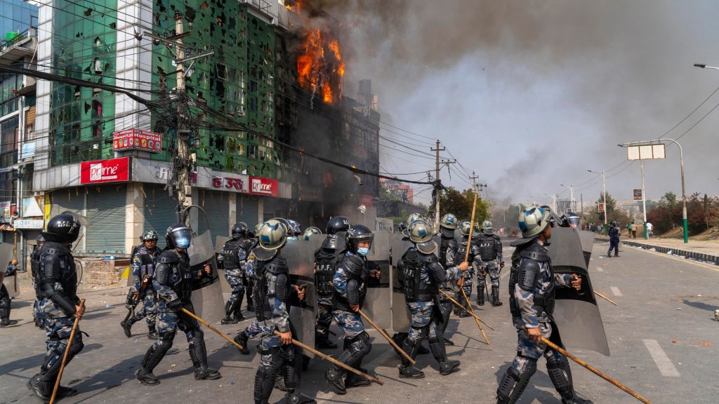 Νεπάλ: Πρωτοφανείς αντικυβερνητικές διαδηλώσεις με 19 νεκρούς και δεκάδες τραυματίες