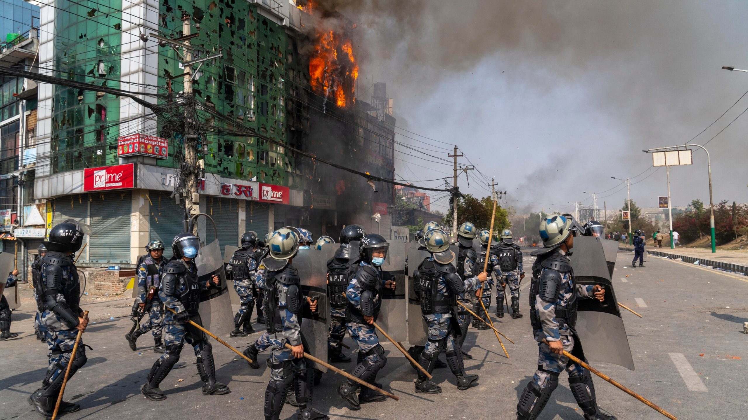Νεπάλ: Πρωτοφανείς αντικυβερνητικές διαδηλώσεις με 19 νεκρούς και δεκάδες τραυματίες