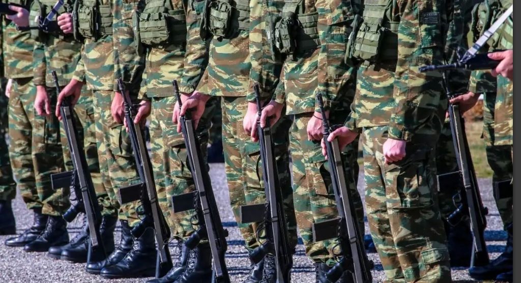 Κ.Πιερρακάκης: «Αυξήσεις στους ενστόλους από τον Οκτώβριο» – Πώς διαμορφώνεται το μισθολόγιο