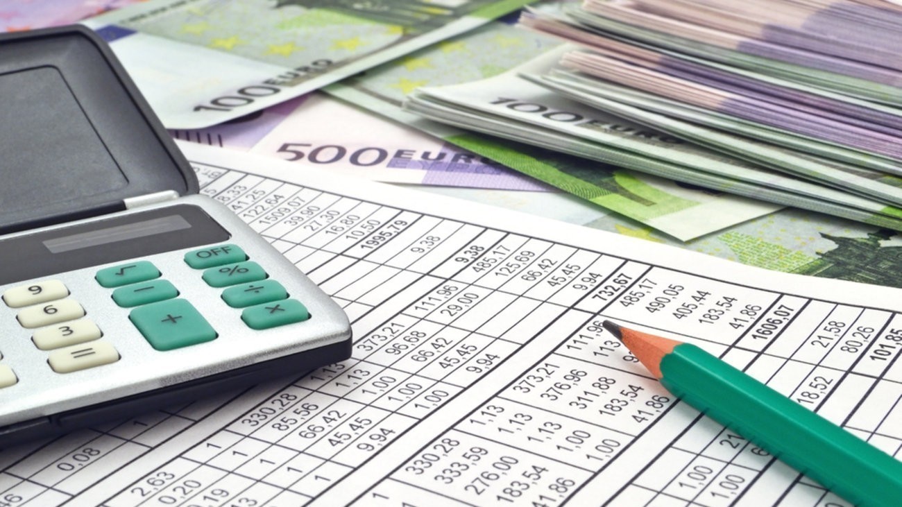 Δείτε τι αλλάζει στα τεκμήρια για κατοικίες, αυτοκίνητα και σκάφη αναψυχής – Αναλυτικά παραδείγματα