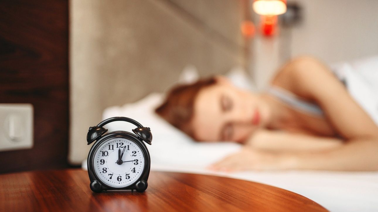 Τι δείχνει για κάποιον να είναι πάντα στην ώρα του στα ραντεβού του σύμφωνα με τη ψυχολογία