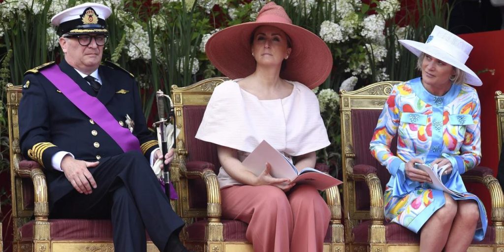 Βέλγιο: Ο πρίγκιπας Λοράν παραδέχτηκε ότι είχε αποκτήσει γιο με Φλαμανδή τραγουδίστρια