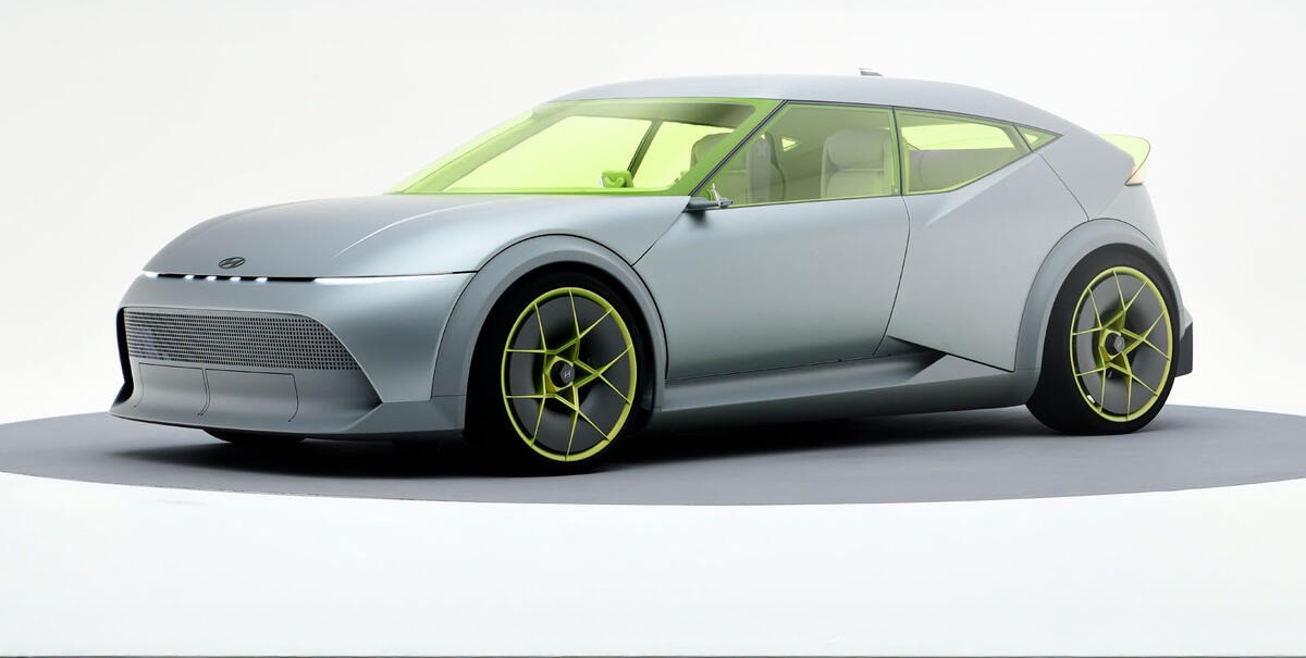 Hyundai Concept Three: Προάγγελος του Ioniq 3 που έρχεται το 2026
