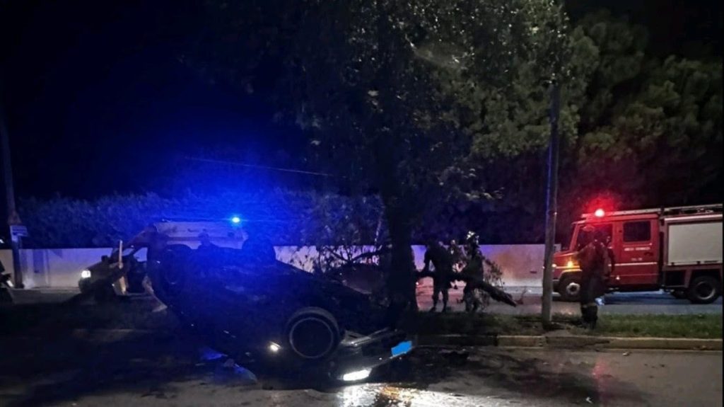 Χαροπαλεύει ο 23χρονος σύντροφος της 19χρονης που σκοτώθηκε σε τροχαίο στην Καλαμάτα