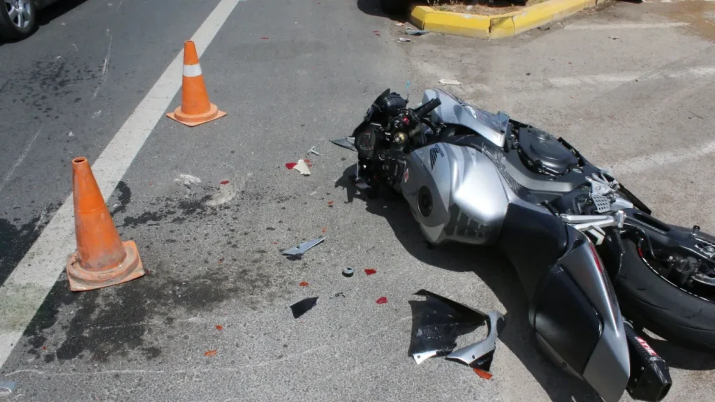 Θανατηφόρο τροχαίο στην Κρήτη: Στον εισαγγελέα ο 27χρονος που παρέσυρε και σκότωσε 23χρονη