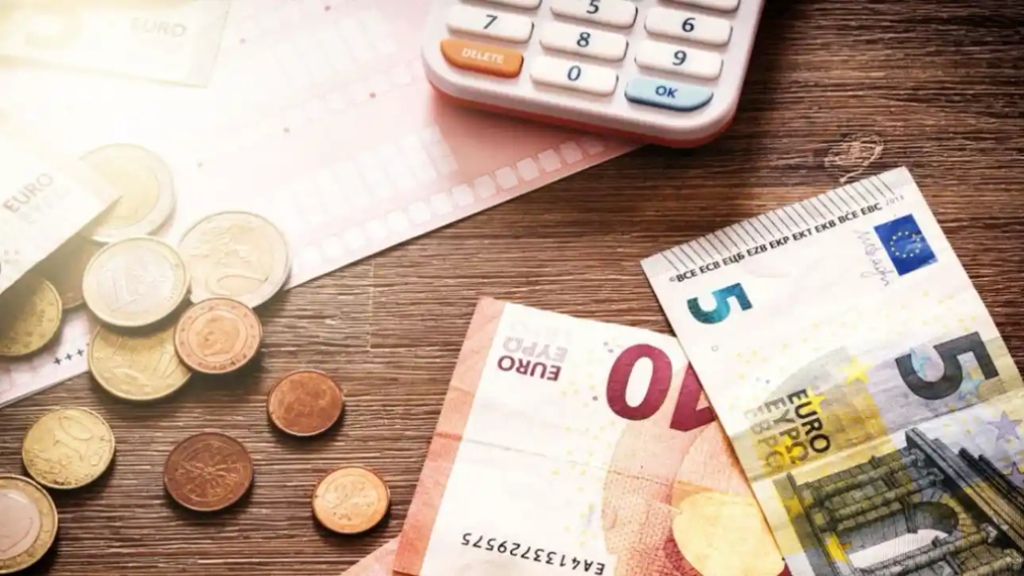 Κοινός λογαριασμός: Οι «παγίδες» της εφορίας στις μεταφορές χρημάτων – Τι πρέπει να ξέρετε (βίντεο)