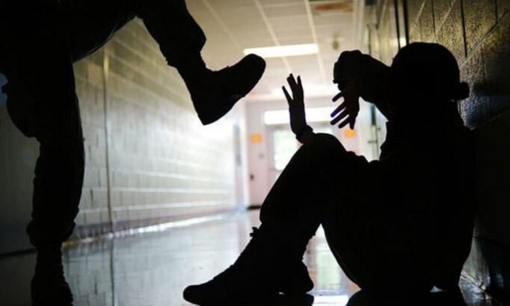 Θεσσαλονίκη: Άγριος ξυλοδαρμός 15χρονου από δύο ανήλικους – Βιντεοσκόπησαν την επίθεση