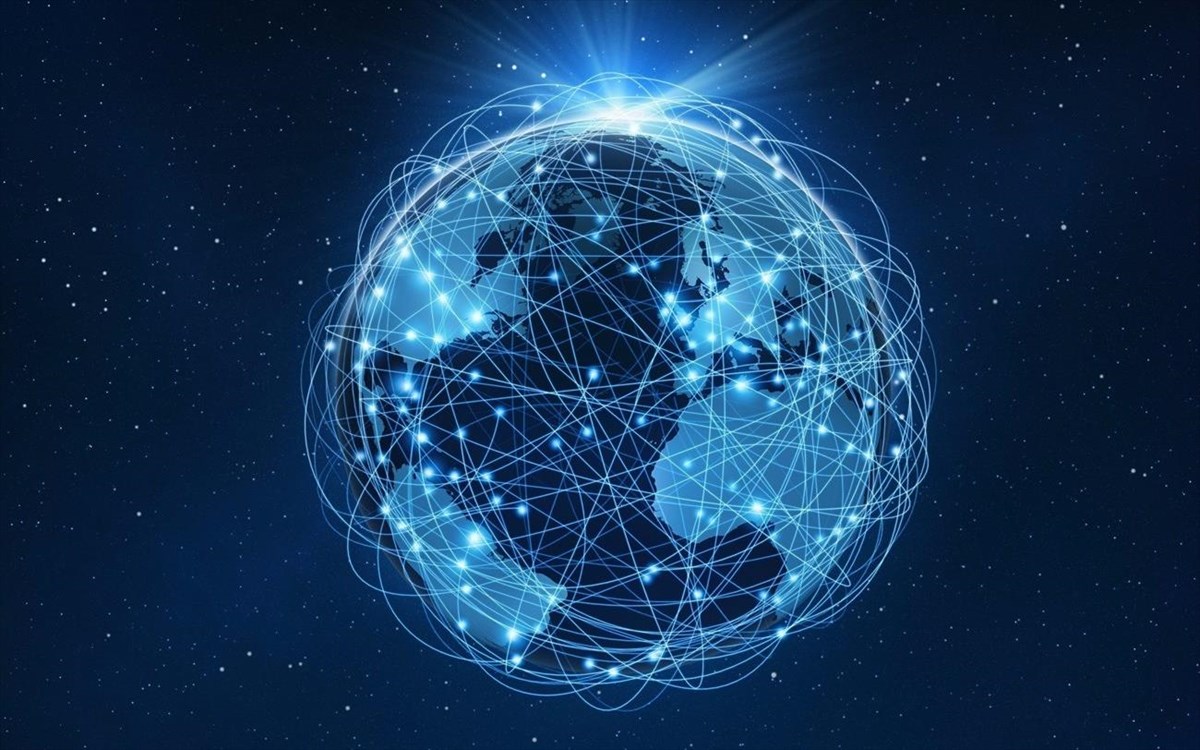 Το ίντερνετ έχει πεθάνει: Ποια είναι η «θεωρία του νεκρού διαδικτύου»