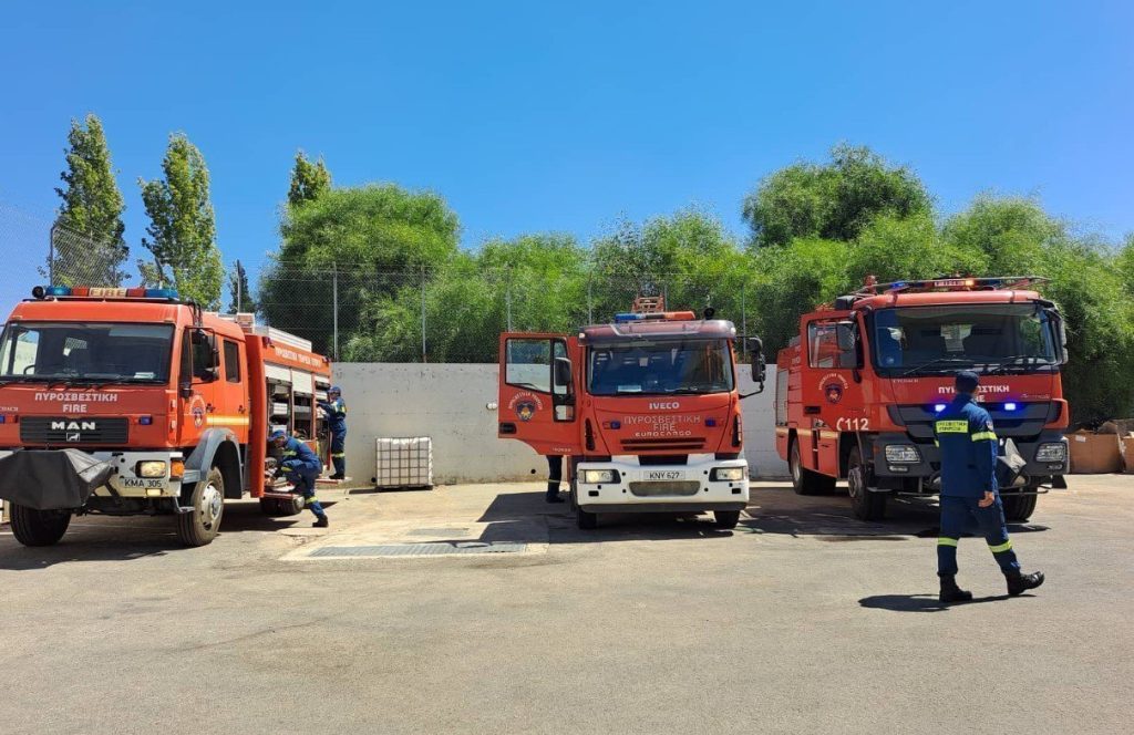 Πυρκαγιά σε εργοστάσιο της Κηφισιάς – Εκτροπή της κυκλοφορίας