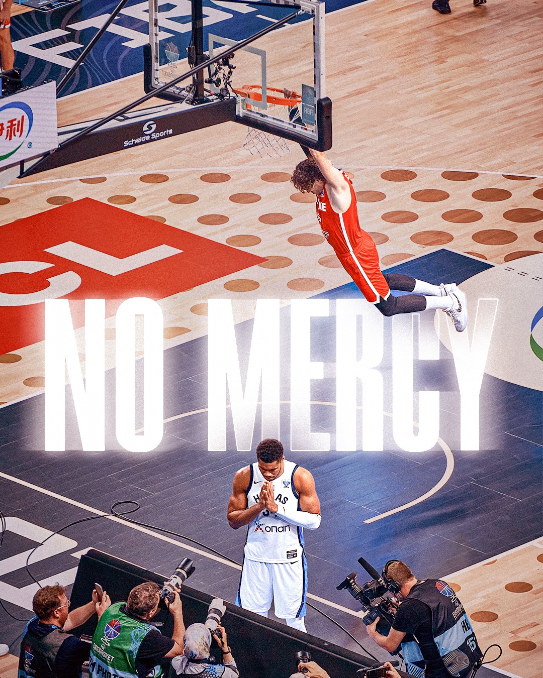 Η ανάρτηση της Τουρκίας μετά τη νίκη: Ο Γ.Αντετοκούνμπο προσεύχεται και ο Τ.Οσμάν «καρφώνει» χωρίς… οίκτο