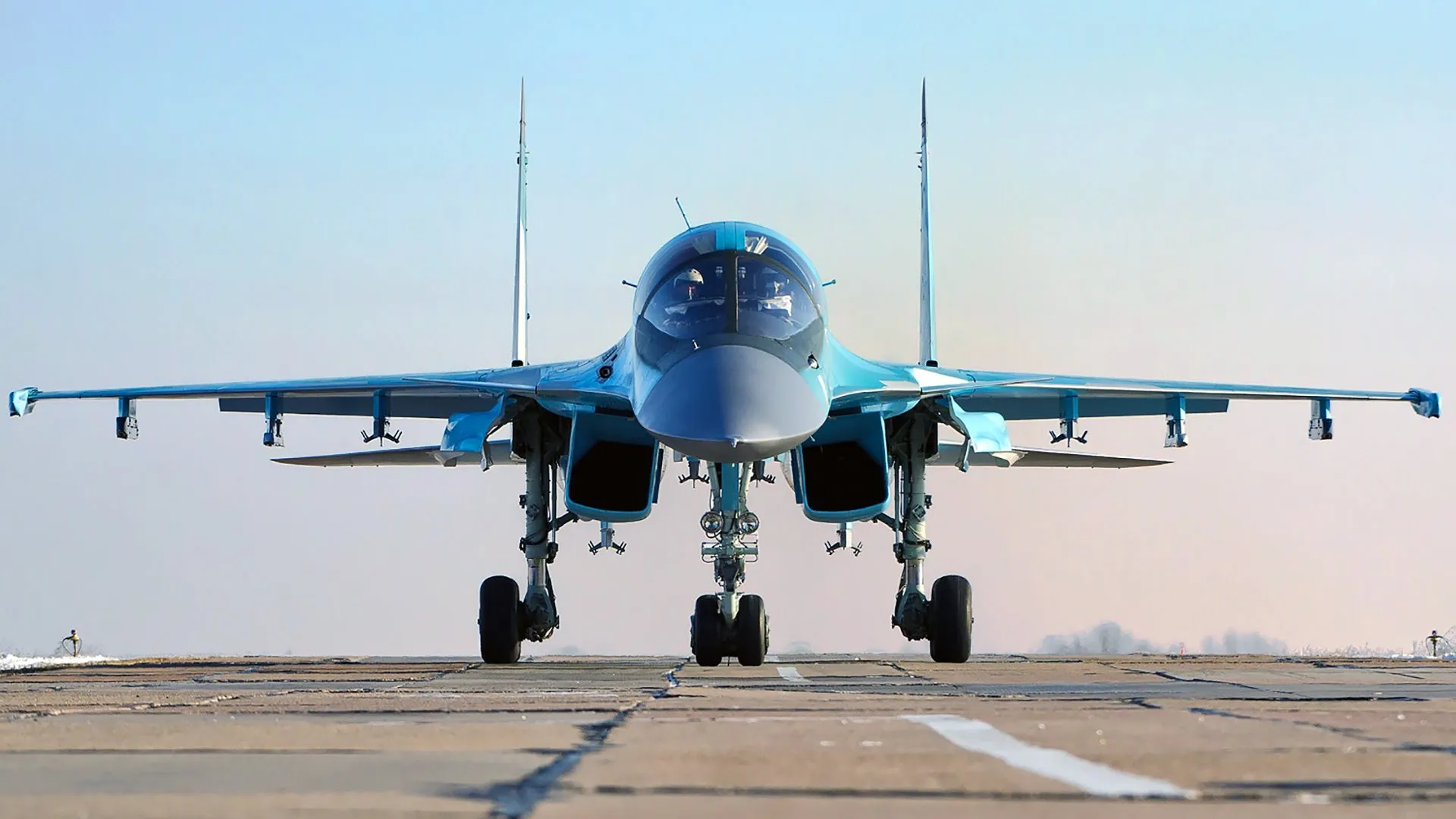 Zapad-2025: Su-34 της ρωσικής Αεροπορίας εξαπολύουν φορτίο βομβών