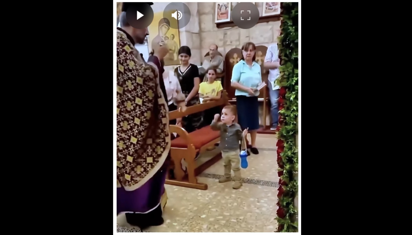 Αυτό το Ελληνόπουλο κάποτε μπορεί να γίνει «ο Τσάρλι Κερκ της Ελλάδας» (βίντεο)