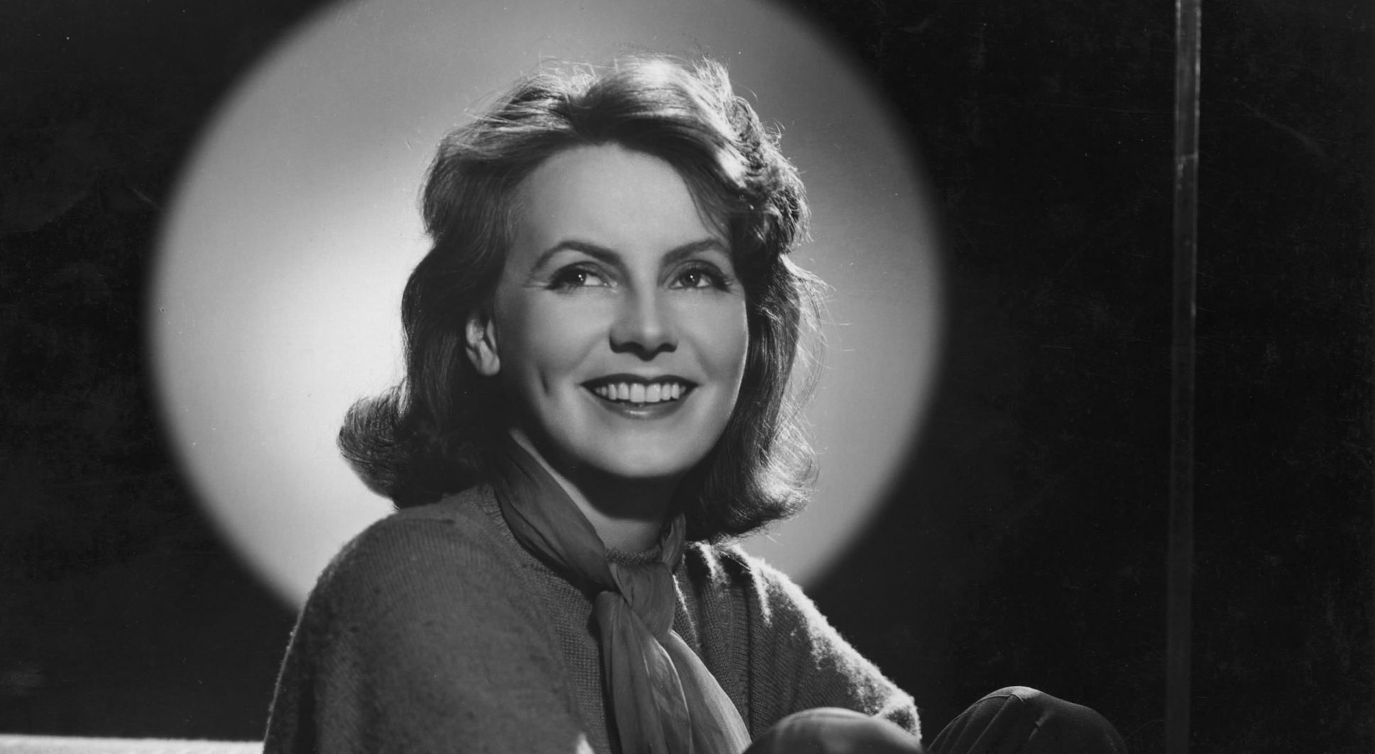 Γκρέτα Γκάρμπο: Η γυναίκα-μυστήριο που έφυγε στο απόγειο της δόξας της