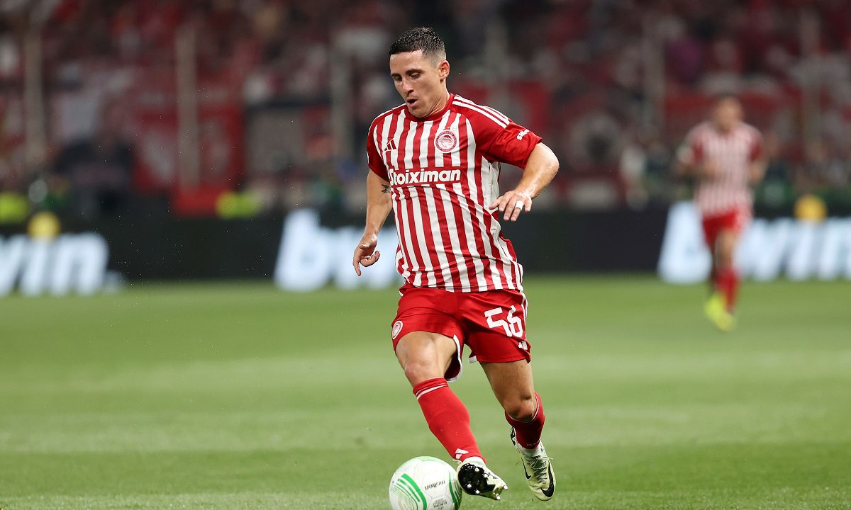 Συγκινημένος ο Ν.Ποντένσε: «Θέλουμε το γήπεδο γεμάτο – Η στήριξη σας μας δίνει δύναμη»