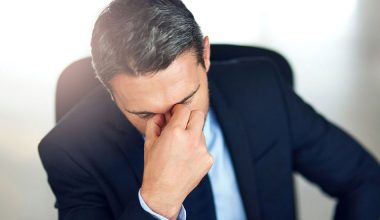 Αυτά είναι τα σημάδια που δείχνουν ότι πάσχεις από άγχος υψηλής λειτουργικότητας