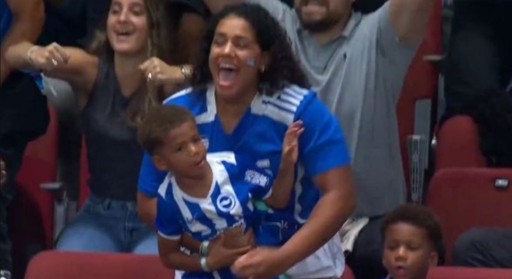 Μαράια: Τρελάθηκε η σύζυγος του Γιάννη Αντετοκούνμπο με το κάρφωμά του – Δείτε βίντεο