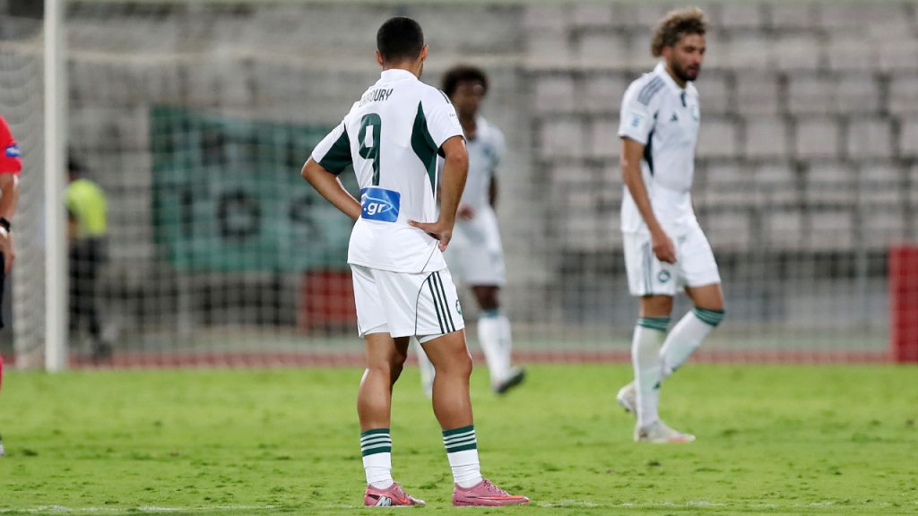 Ο Παναθηναϊκός κινδυνεύει με τιμωρία επειδή οι οπαδοί του πέταξαν καθίσματα στους παίκτες του «τριφυλλιού»!