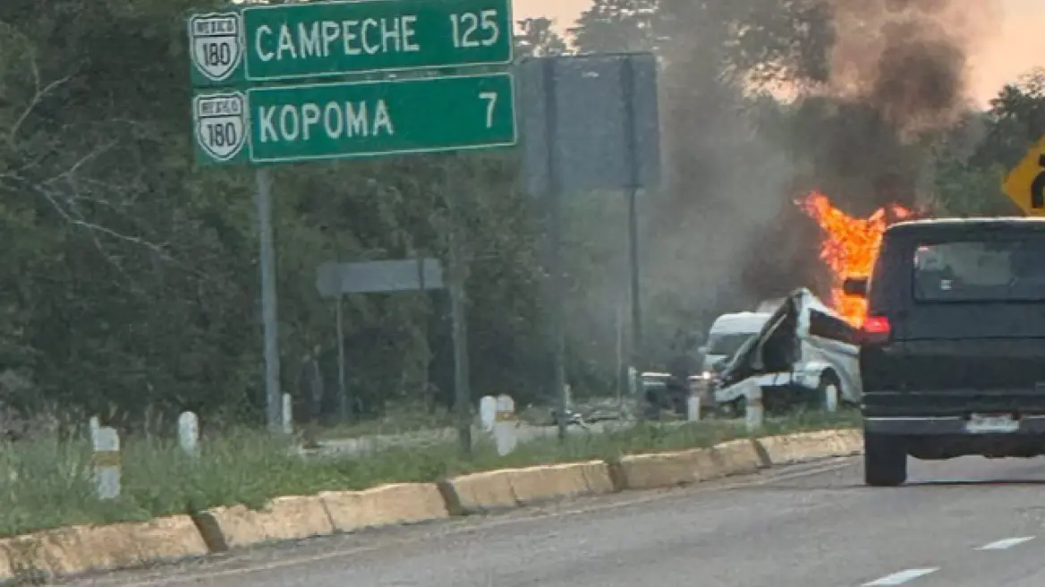 Σφοδρό τροχαίο στο Μεξικό με 15 νεκρούς (βίντεο)