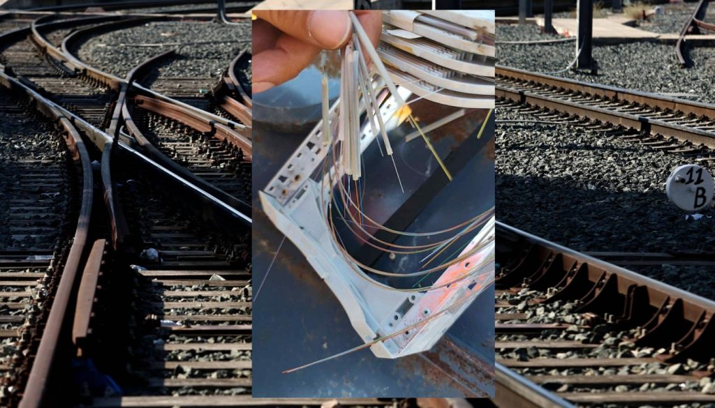 Παραλίγο νέα σιδηροδρομική τραγωδία: Έκοψαν με ψαλίδι τις οπτικές ίνες στο δίκτυο μεταξύ Θήβας και Δαύλειας! (φώτο)