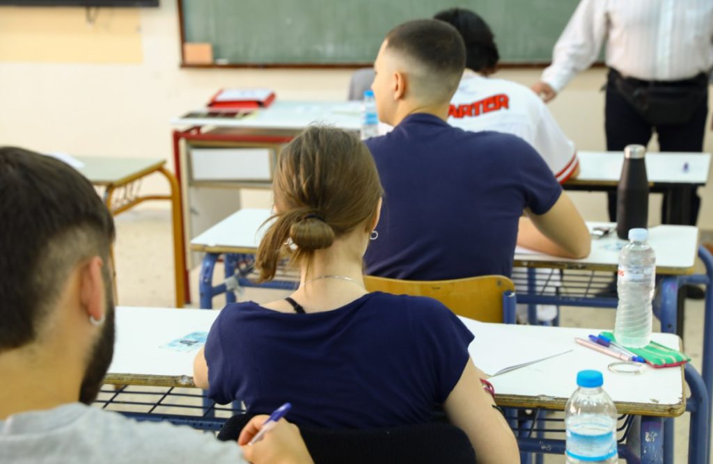 Το σχέδιο του υπουργείου Παιδείας για τη θεσμοθέτηση του εθνικού απολυτηρίου