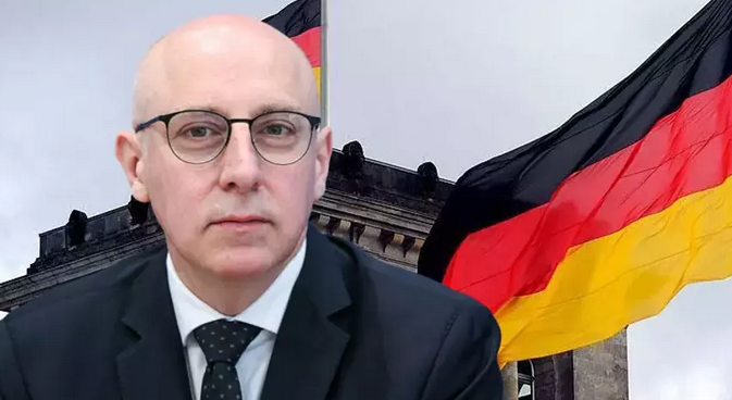 Σινάν Σελέν: Τούρκος στην ηγεσία της γερμανικής προστασίας πληροφοριών