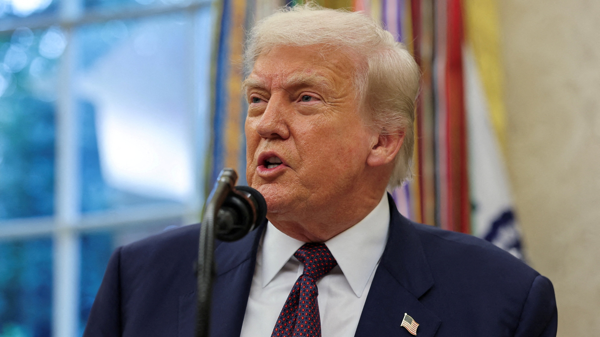 Ν.Τραμπ: «Δεν θέλω να φοβίσω ή να αποθαρρύνω επενδύσεις ξένων χωρών ή εταιρειών στις ΗΠΑ»