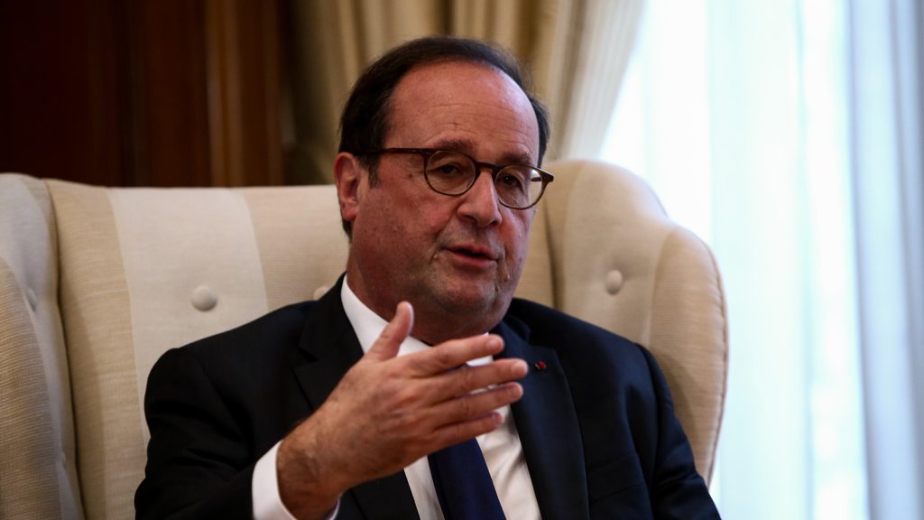 Φρανσουά Ολάντ: «Να φορολογηθούν και οι πλούσιοι – Μόνο έτσι θα γλυτώσει η Γαλλία την καταστροφή»