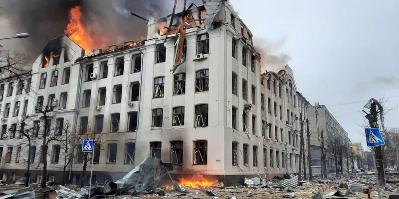 Βίντεο: Οι Ρώσοι έπληξαν την Φαρμακευτική Σχολή του Χάρκοβου