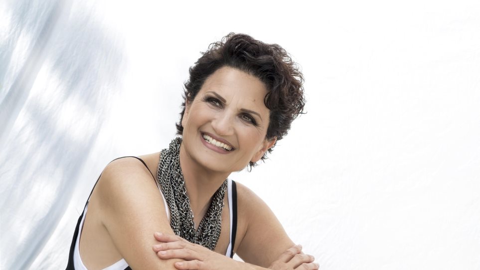 Η Άλκηστις Πρωτοψάλτη στο γυμναστήριο – «Εδώ, στην ωραία ρουτίνα της προετοιμασίας», έγραψε στο βίντεο που ανέβασε