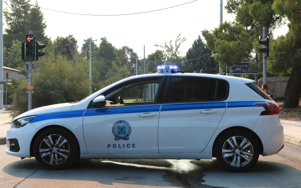 Αιγάλεω: 32χρονος επιτέθηκε σε ανήλικες και γυναίκα – «Με έπιασε από τον λαιμό», εξομολογείται η 58χρονη