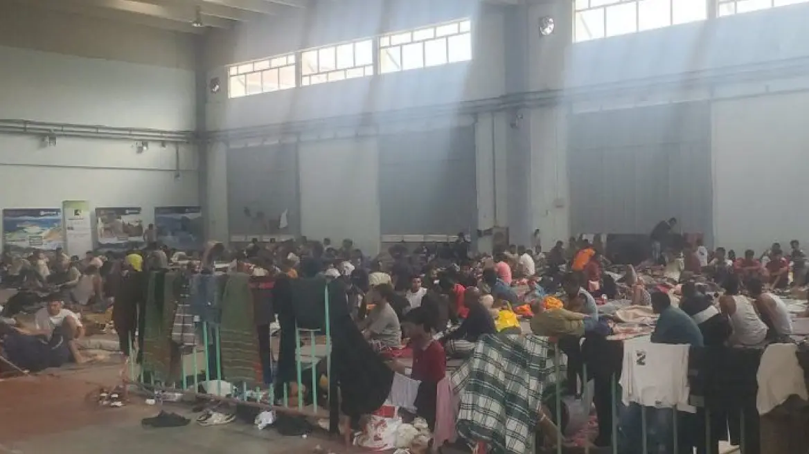 Νέο επεισόδιο ανάμεσα στους παράνομους μετανάστες στην Αγυιά – Μεταφέρονται στην ενδοχώρα