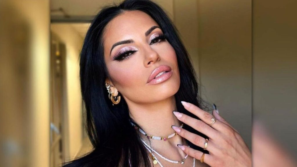 Ξέσπα η Δ.Αλεξανδράκη: «Ο Δ.Αλεξάνδρου βγαίνει λες και παίζει στο Εθνικό κι από πίσω είναι άλλα»