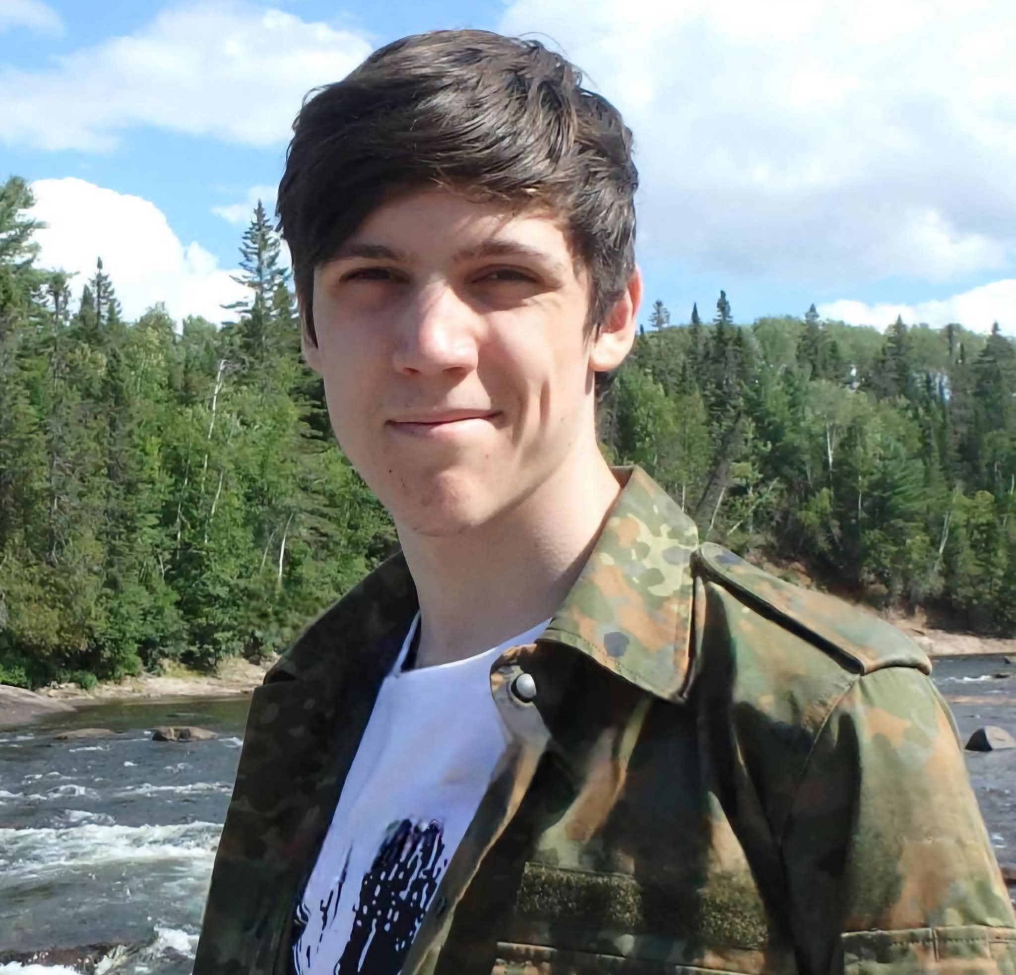 Πάτρικ Μαζερόλ: Νεκρός ο 24χρονος Καναδός που πήγε να πολεμήσει στην Ουκρανία – Δείτε φωτογραφίες του