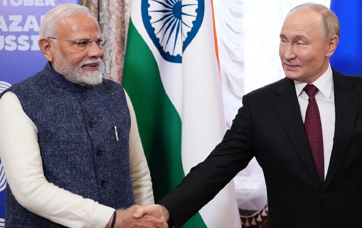 Β.Πούτιν και Ν.Μόντι συζήτησαν για την Ουκρανία και διακήρυξαν την προσωπική φιλική αλλά και διακρατική σχέση