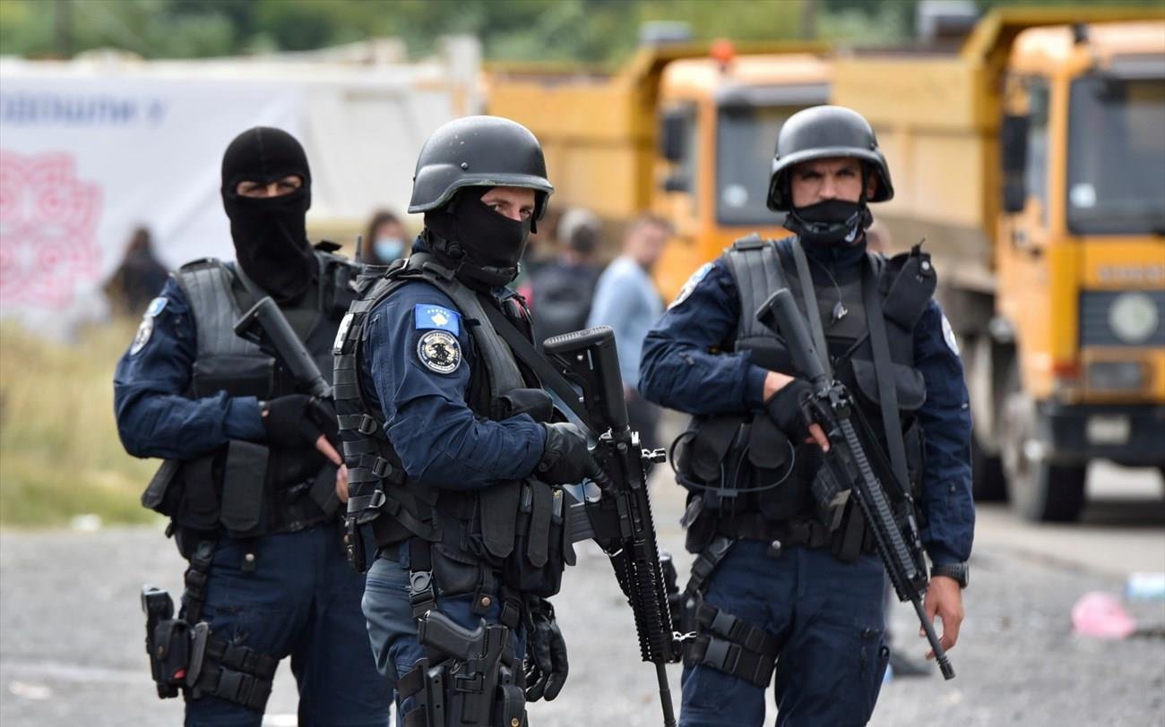 Εντοπίστηκε στρατιωτικός εξοπλισμός στο βόρειο Κόσοβο: Συνδέεται με την ένοπλη επίθεση στην Μπάνισκα το 2023