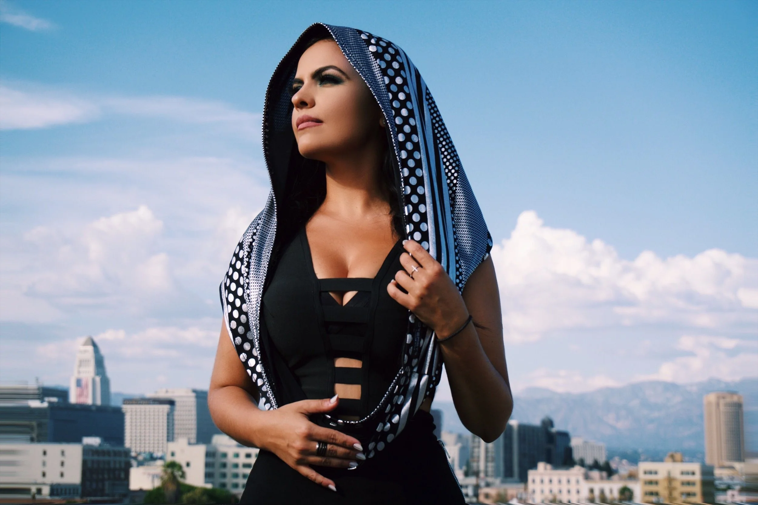 Με Ελληνοαμερικανίδα τραγουδίστρια συμμετέχουν οι ΗΠΑ στον ρωσικό μουσικό διαγωνισμό «Intervision»!