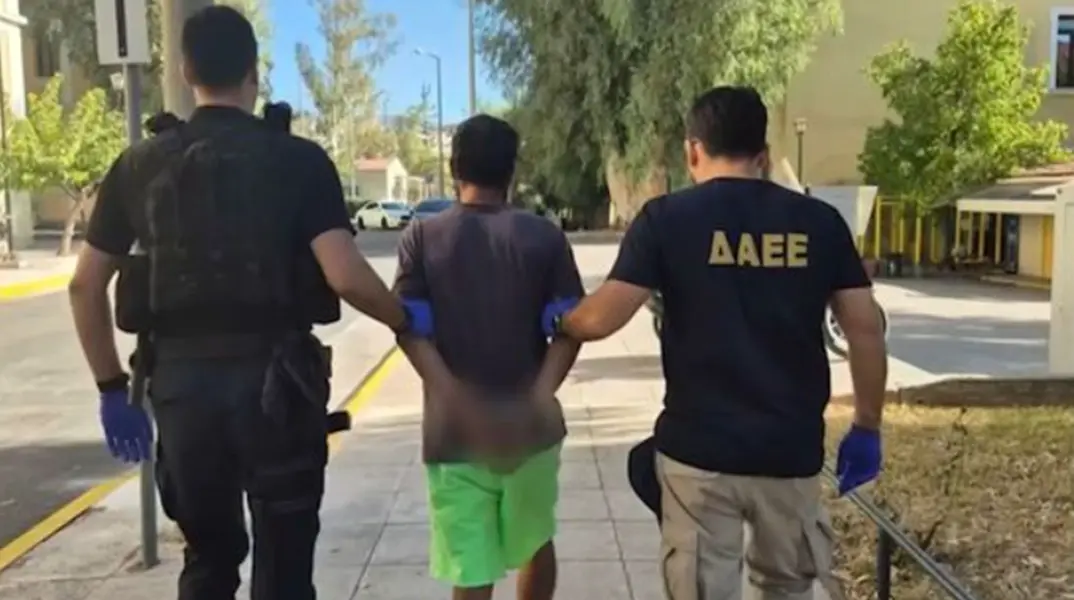 «Ο προφήτης από το Παγκράτι» – Η ΕΥΠ δεν θεωρεί τον 32χρονο εμπρηστή μέλος ISIS