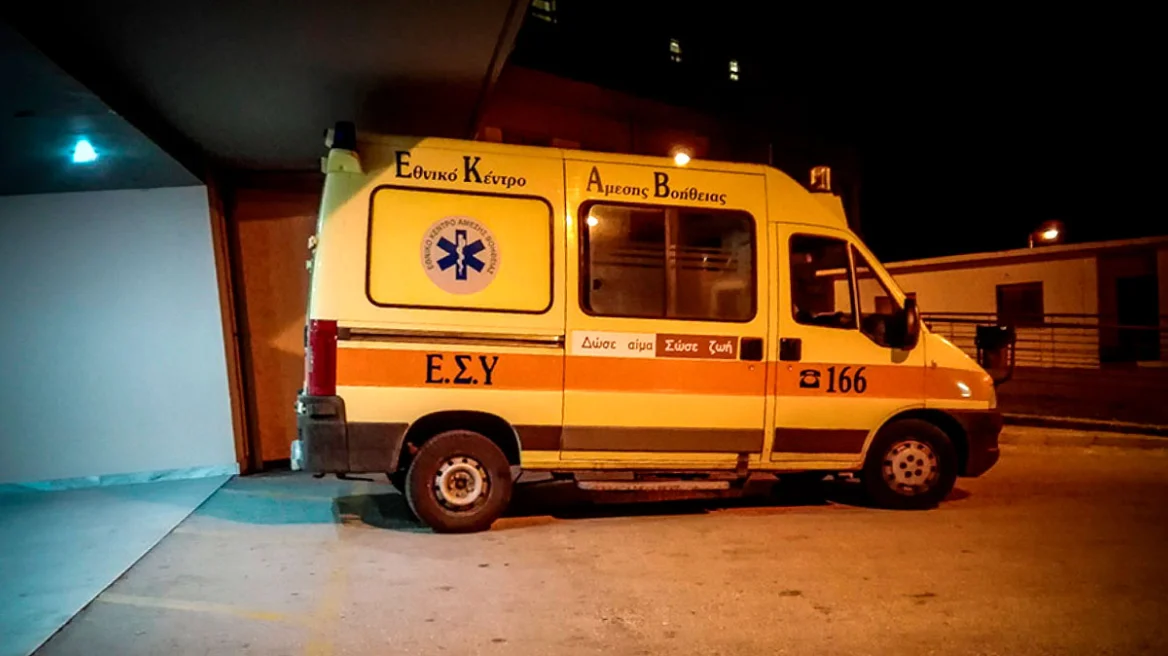 Τραγωδία στην εθνική οδό Λαμίας – Αθηνών με έναν νεκρό και 2 τραυματίες σε σύγκρουση ΙΧ με νταλίκα