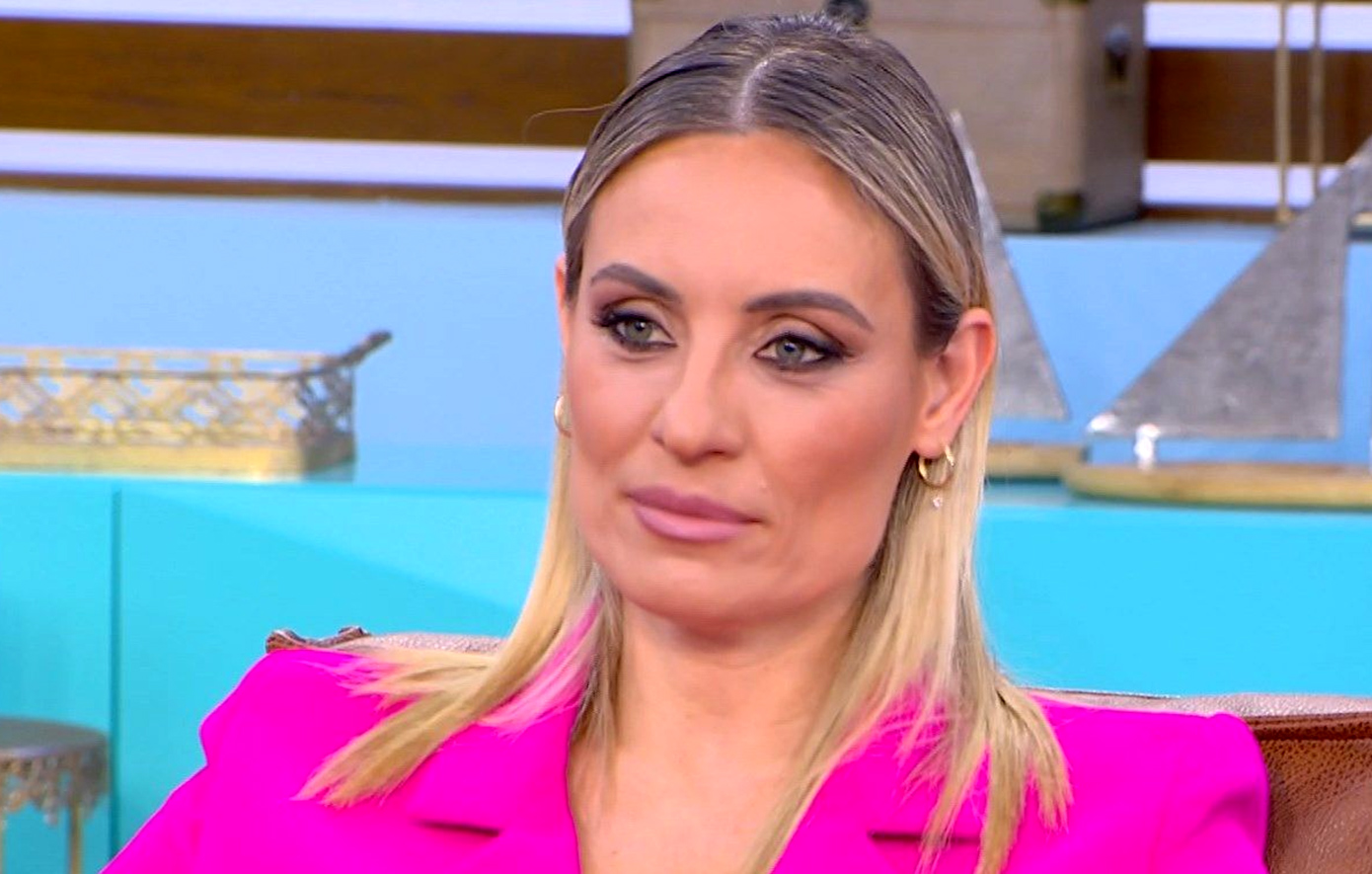 Ε.Μελέτη για την «κόντρα» με τη Μ.Τουμασάτου: «Δεν με ενοχλεί τίποτα – Το μόνο που με πειράζει είναι τα φασόλια»