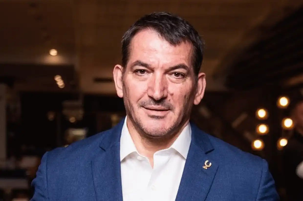 Στο «Cash or Trash» ο Π.Δήμας: Το αντικείμενο που θα βγάλει στο «σφυρί»