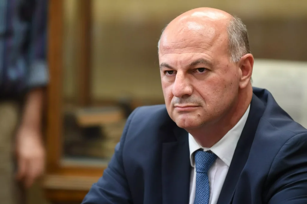 Κ.Τσιάρας για την ευλογιά προβάτων: «Αδικαιολόγητες οι ανατιμήσεις στο κρέας – Θέλουμε να αποφύγουμε το lockdown»