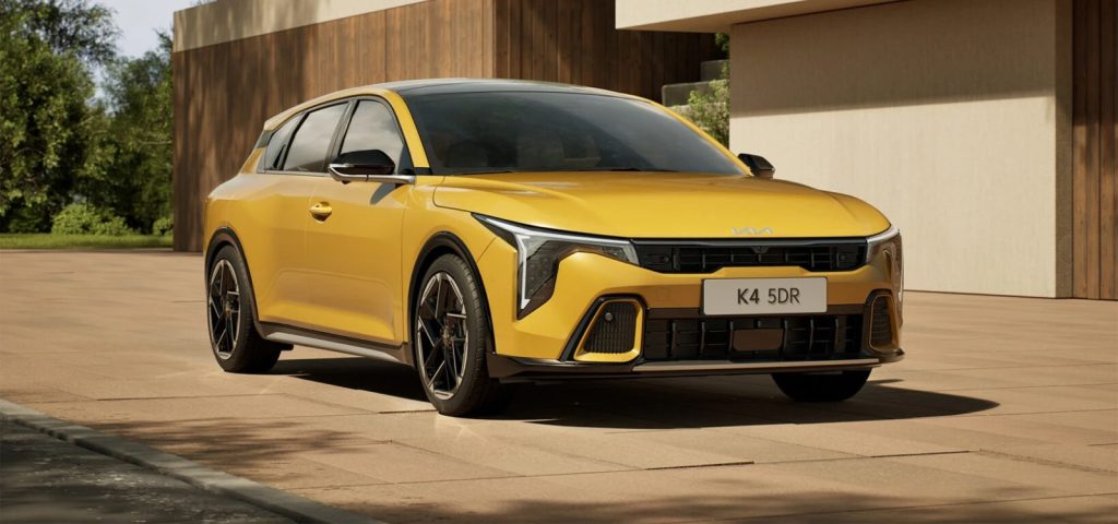 Kia K4: Βενζινοκίνητο και φουλ υβριδικό για την Ευρώπη