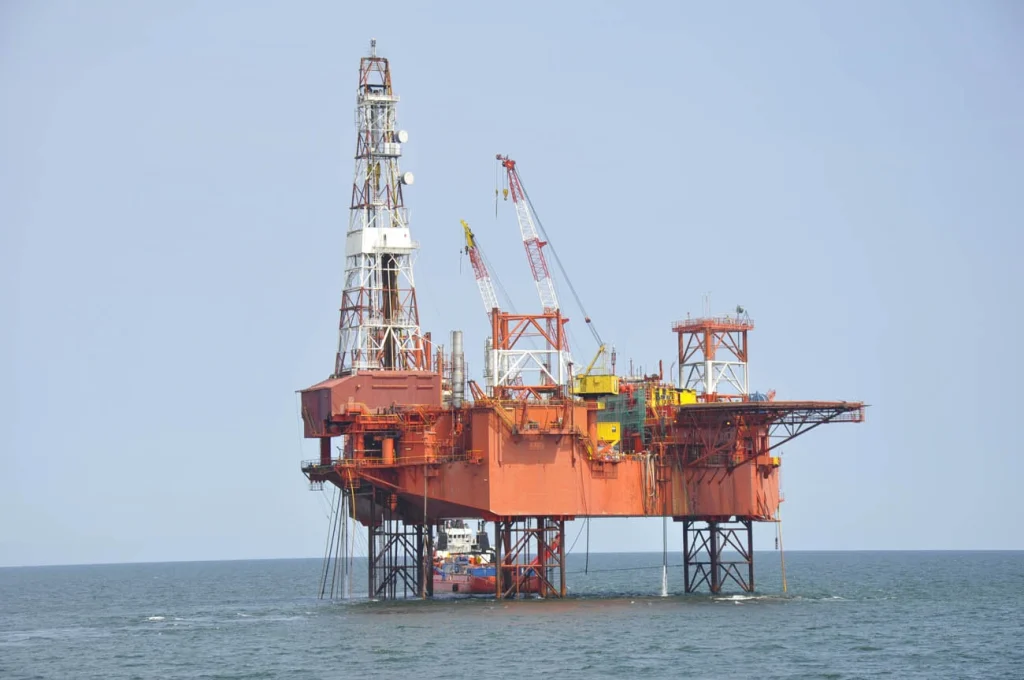 Ρωσικά μαχητικά πραγματοποίησαν εικονική προσβολή πολωνικής εξέδρας γεώτρησης στην Βαλτική!