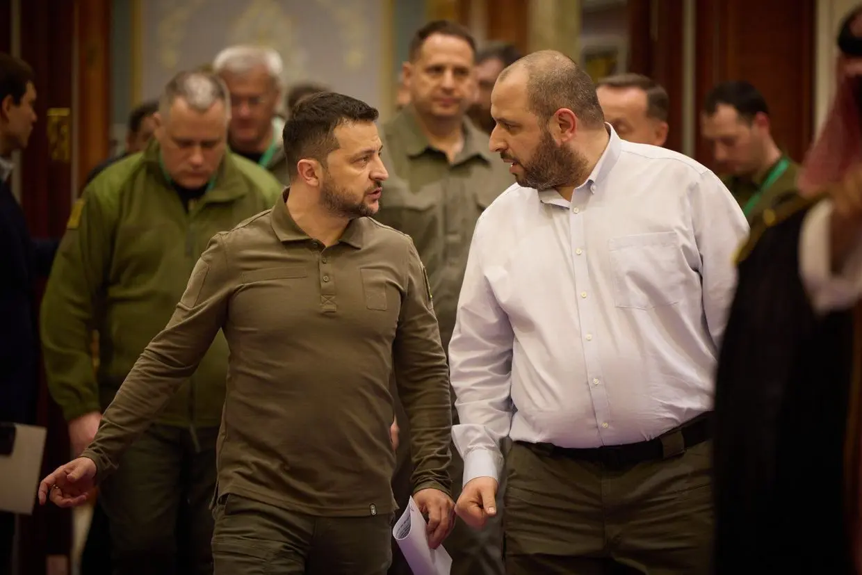 Δυσοίωνες εκτιμήσεις από τον πρώην Ουκρανό ΥΠΑΜ: «Η Ρωσία ετοιμάζει 1.000 επιδρομές την ημέρα» – Δείτε βίντεο