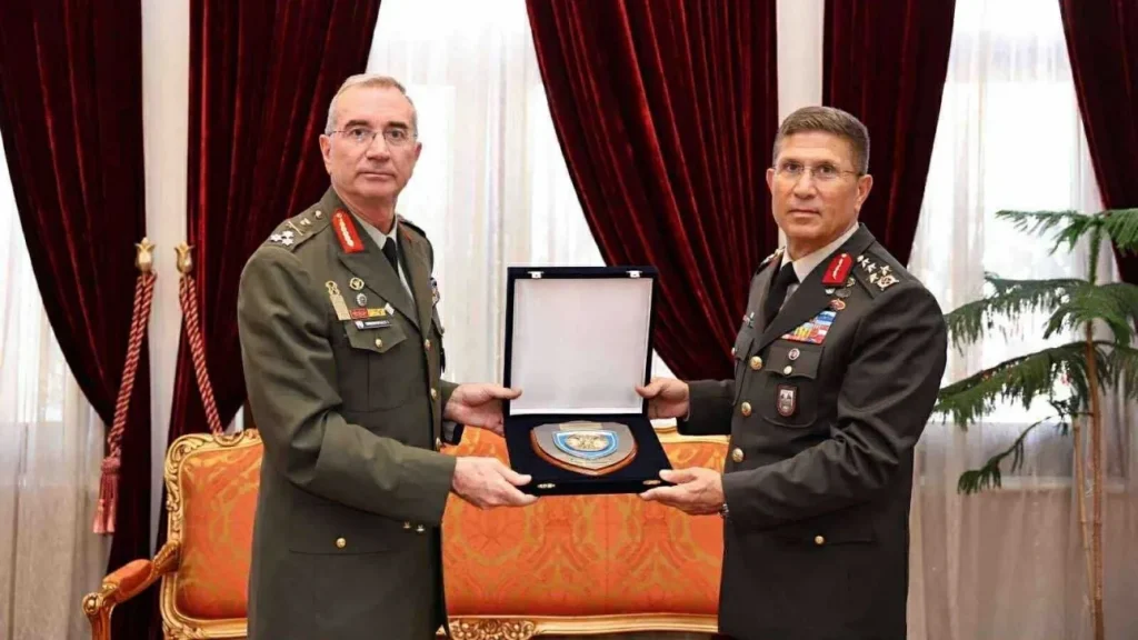 ΜΟΕ: Eπίσκεψη του Διοικητή της 1ης Στρατιάς στην έδρα της τουρκικής στην Κωνσταντινούπολη