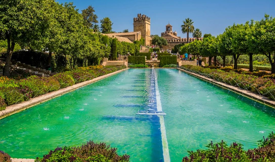 Κόρδοβα: Το «διαμάντι» της Ισπανίας και ο απόλυτος εξωτερικός προορισμός για το φθινόπωρο- Δείτε φωτογραφίες