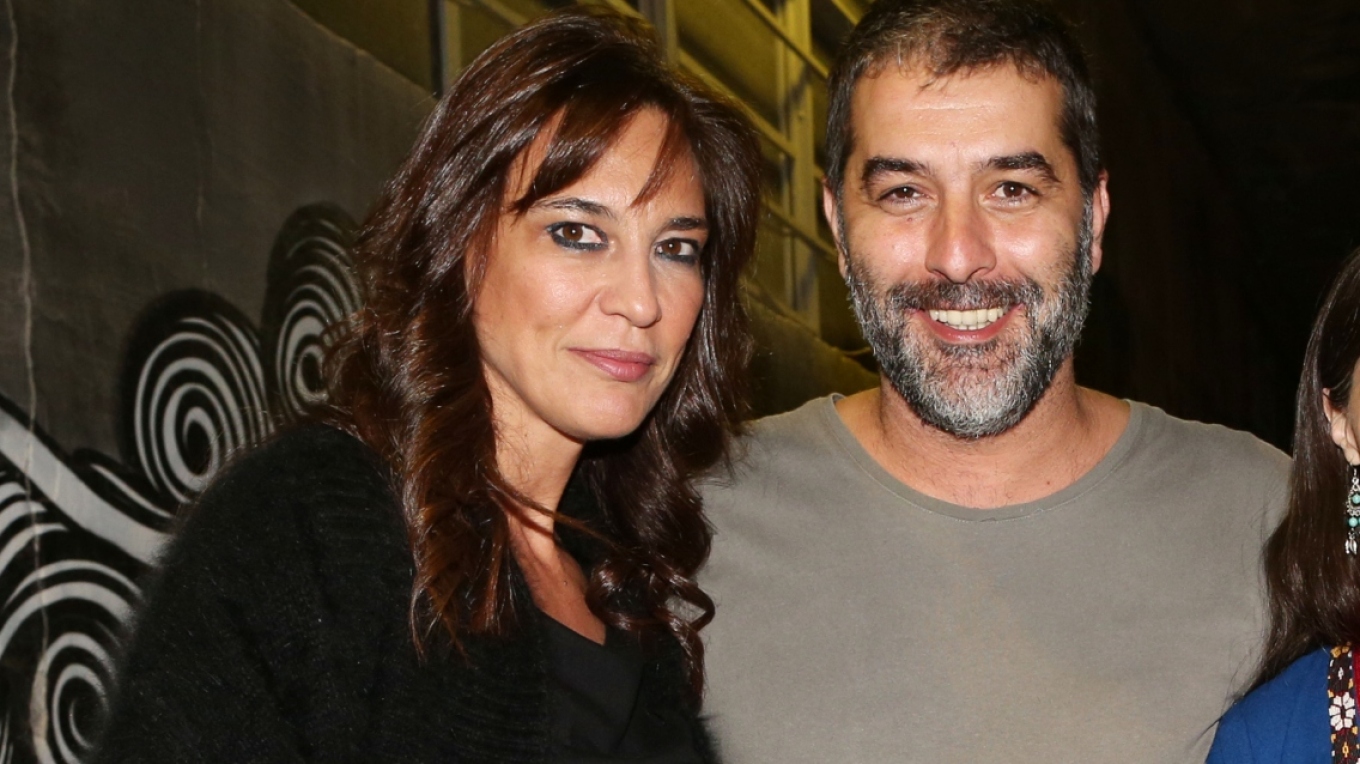 Η πρώην σύζυγος του Β.Μπισμπίκη έβαλε κατά των δημοσιογράφων: «Με κυνηγούσαν για να τους πω κάτι για τον Βασίλη»