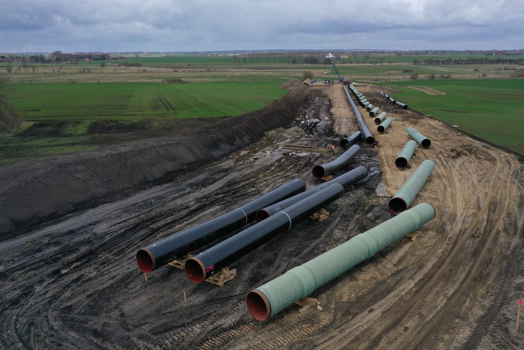 Η ΕΕ θέλει να «κόψει» το ρωσικό φ.α. σε Ουγγαρία και Σλοβακία!